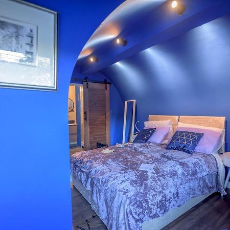 바스 Quirky Vaulted Flat With Terrace 아파트 외부 사진