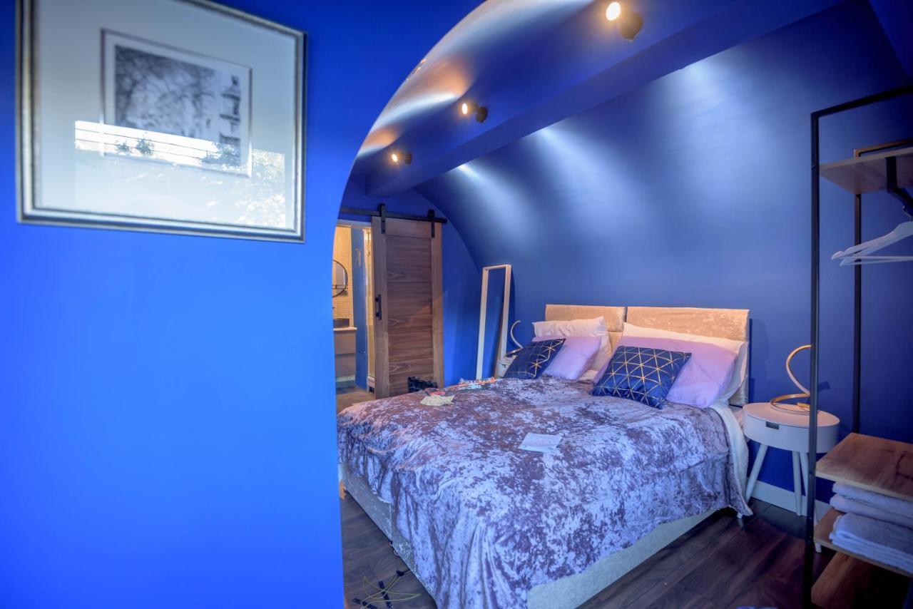 바스 Quirky Vaulted Flat With Terrace 아파트 외부 사진